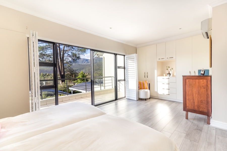 3 Bedroom Property for Sale in Pearl Valley at Val de Vie Western Cape